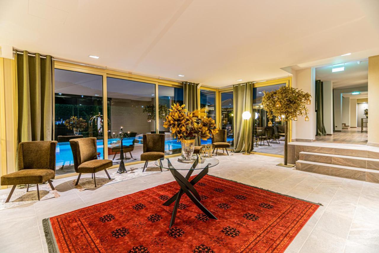 Golden Suites & Spa Neochoropoulo Экстерьер фото