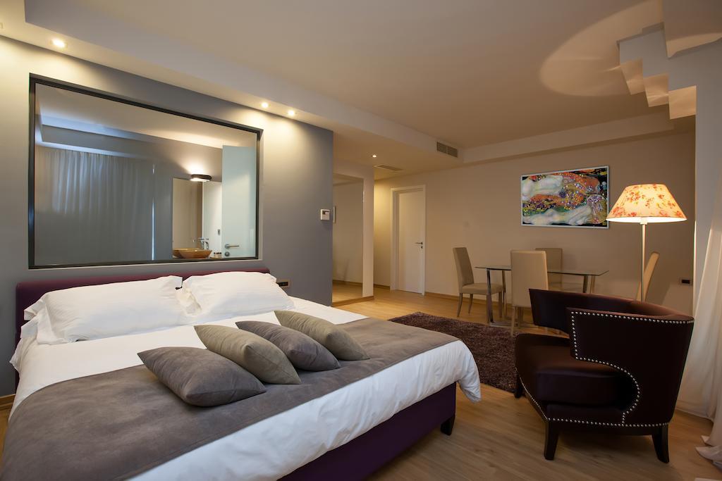 Golden Suites & Spa Neochoropoulo Экстерьер фото